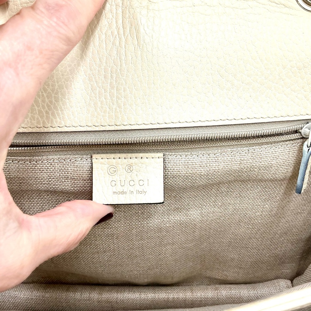 Gucci Cream Leather Shoulder Bag with Gold Hardware - Picture 5 of 10